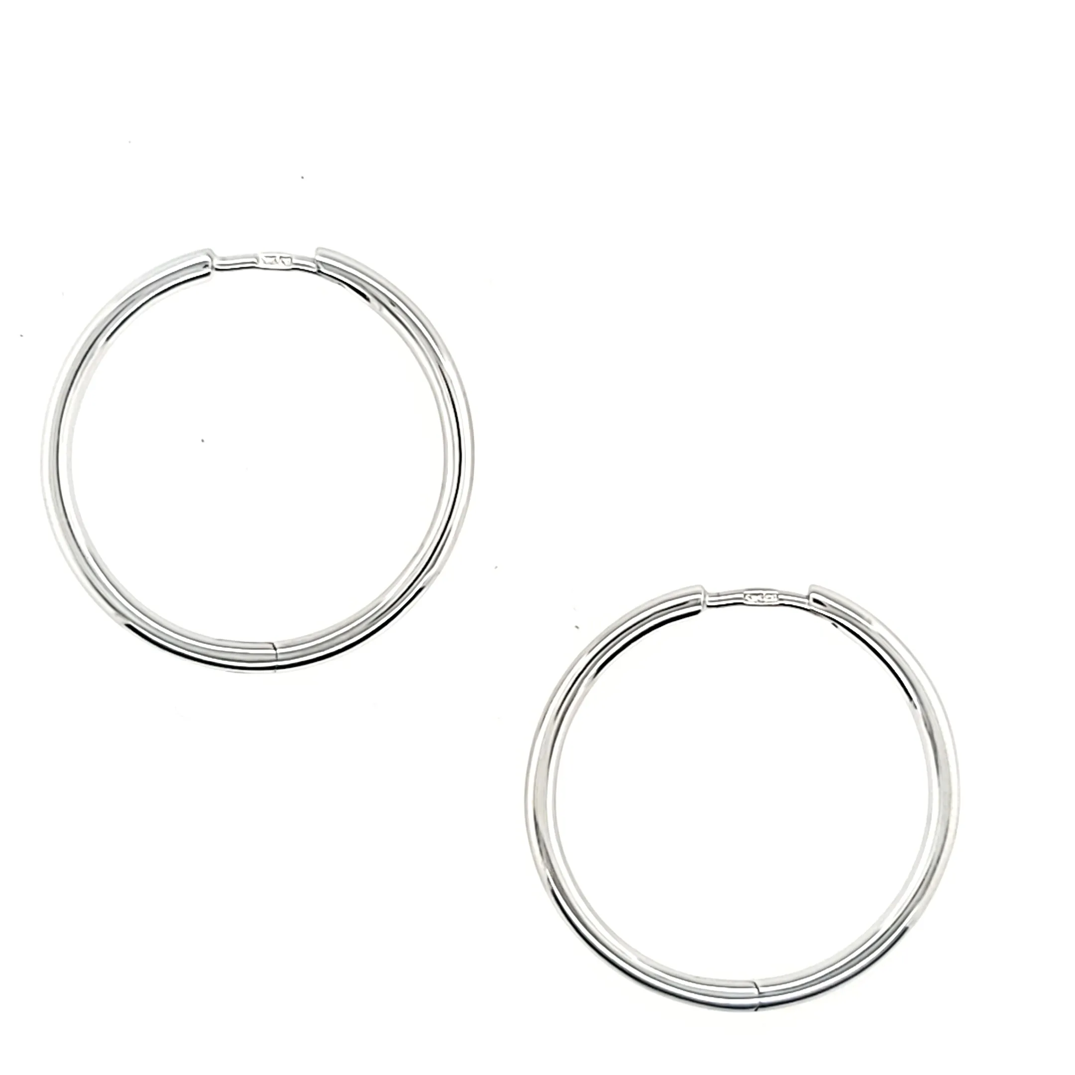 14k White Gold Tubular Hinged Hoop Earrings (I8754)