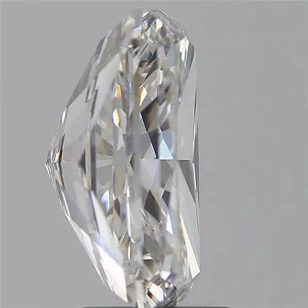 3.9 Carats RADIANT Diamond