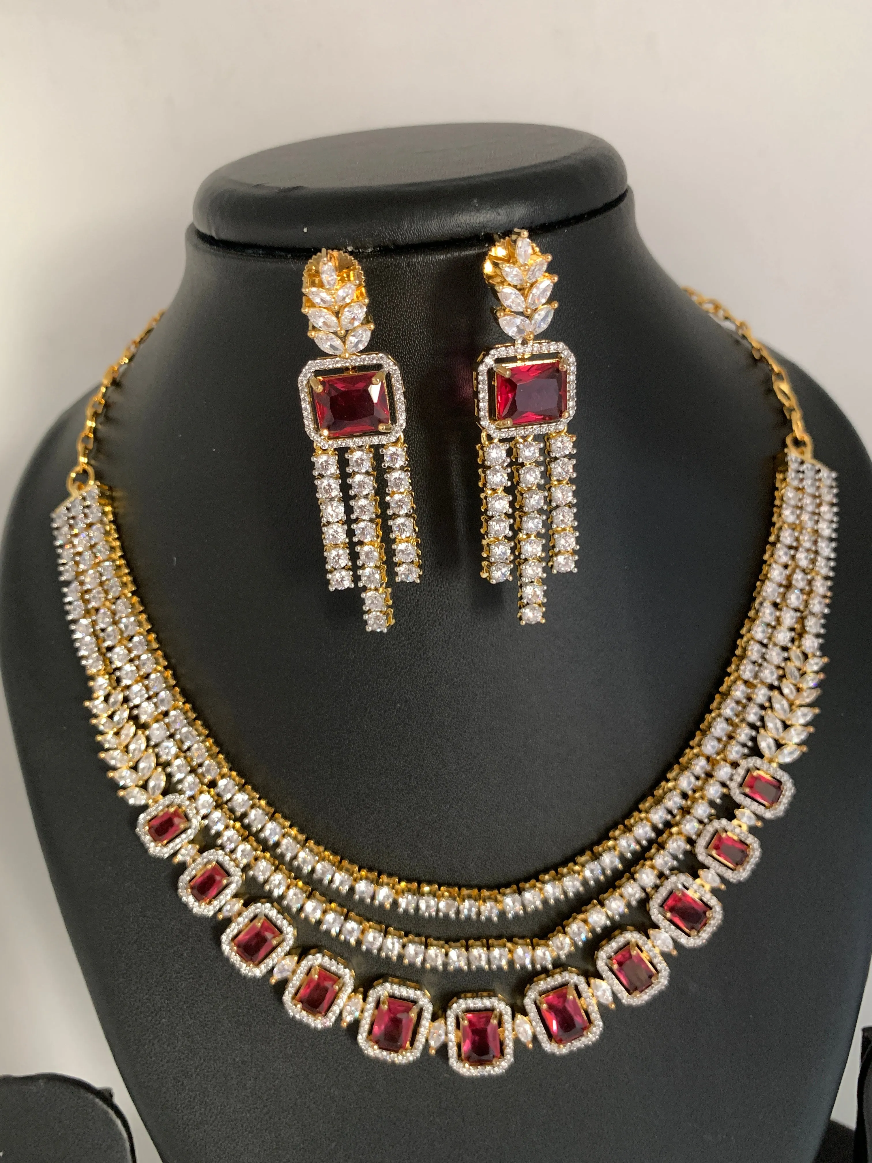 AD Wine Red Stone Multi Layer Short Necklace