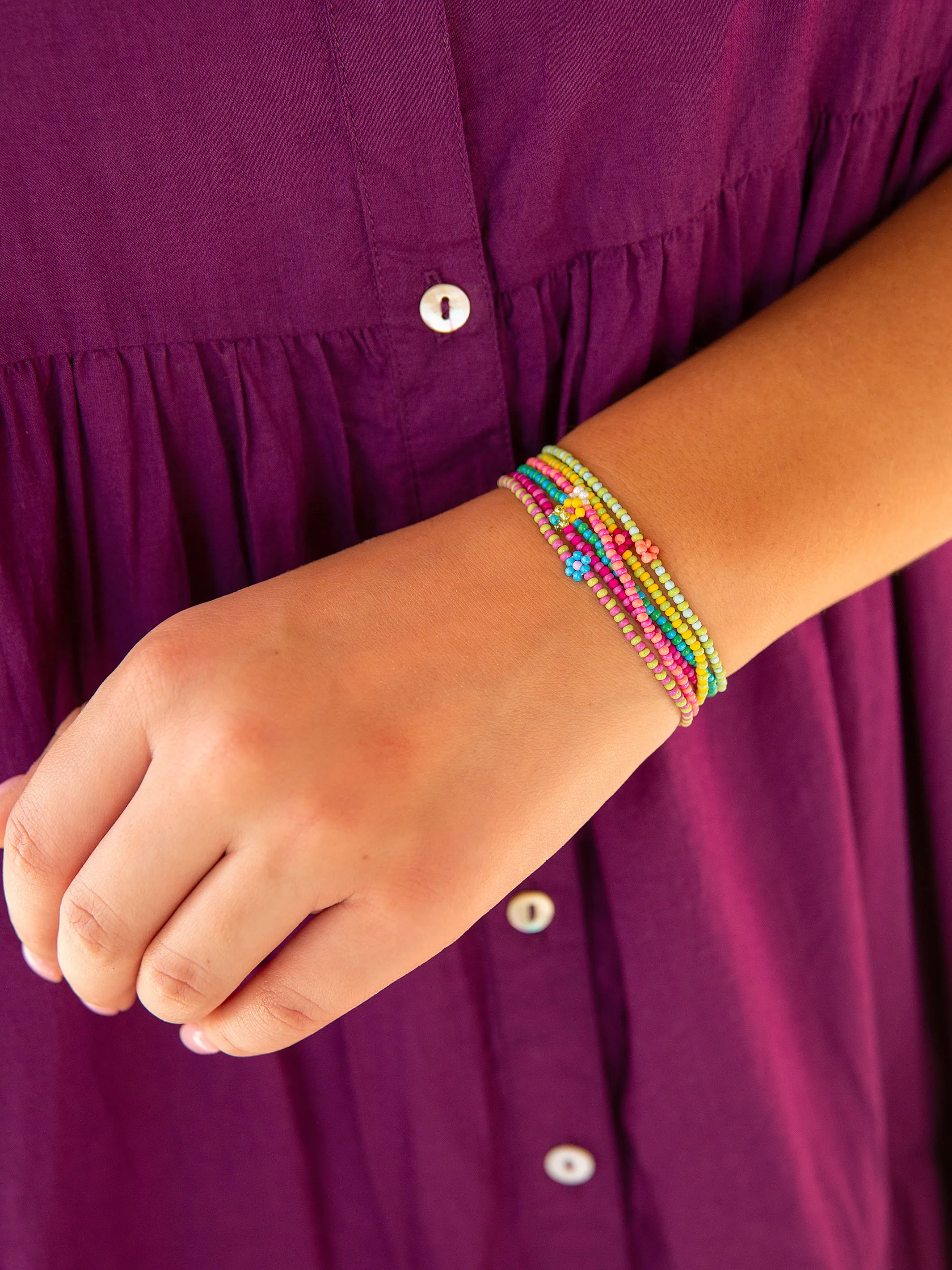 Beaded Bracelet, Set of 6 - Daisies