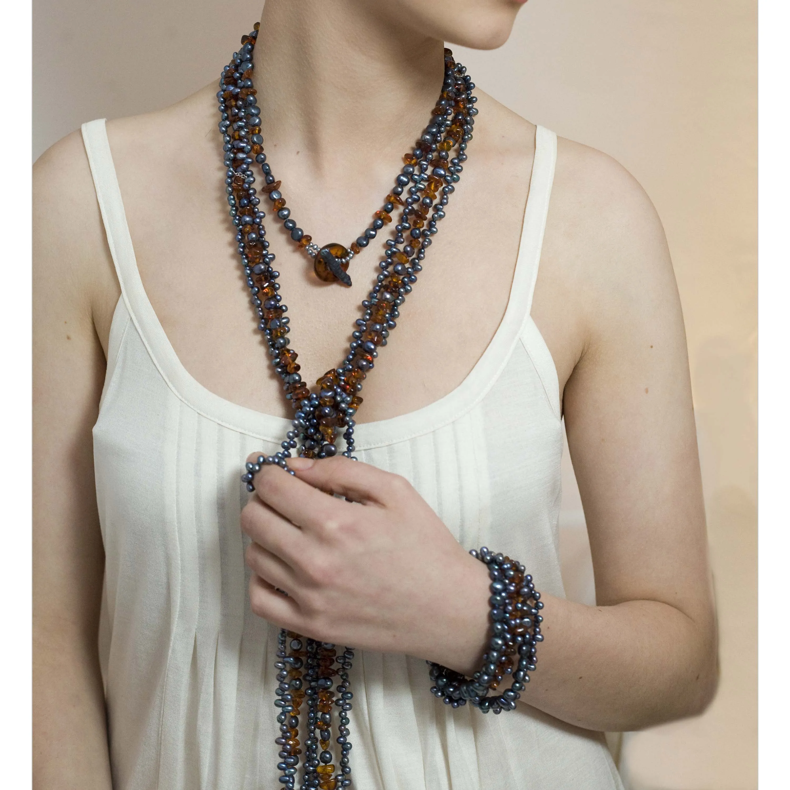 Black Freshwater Pearl & Amber Lariat