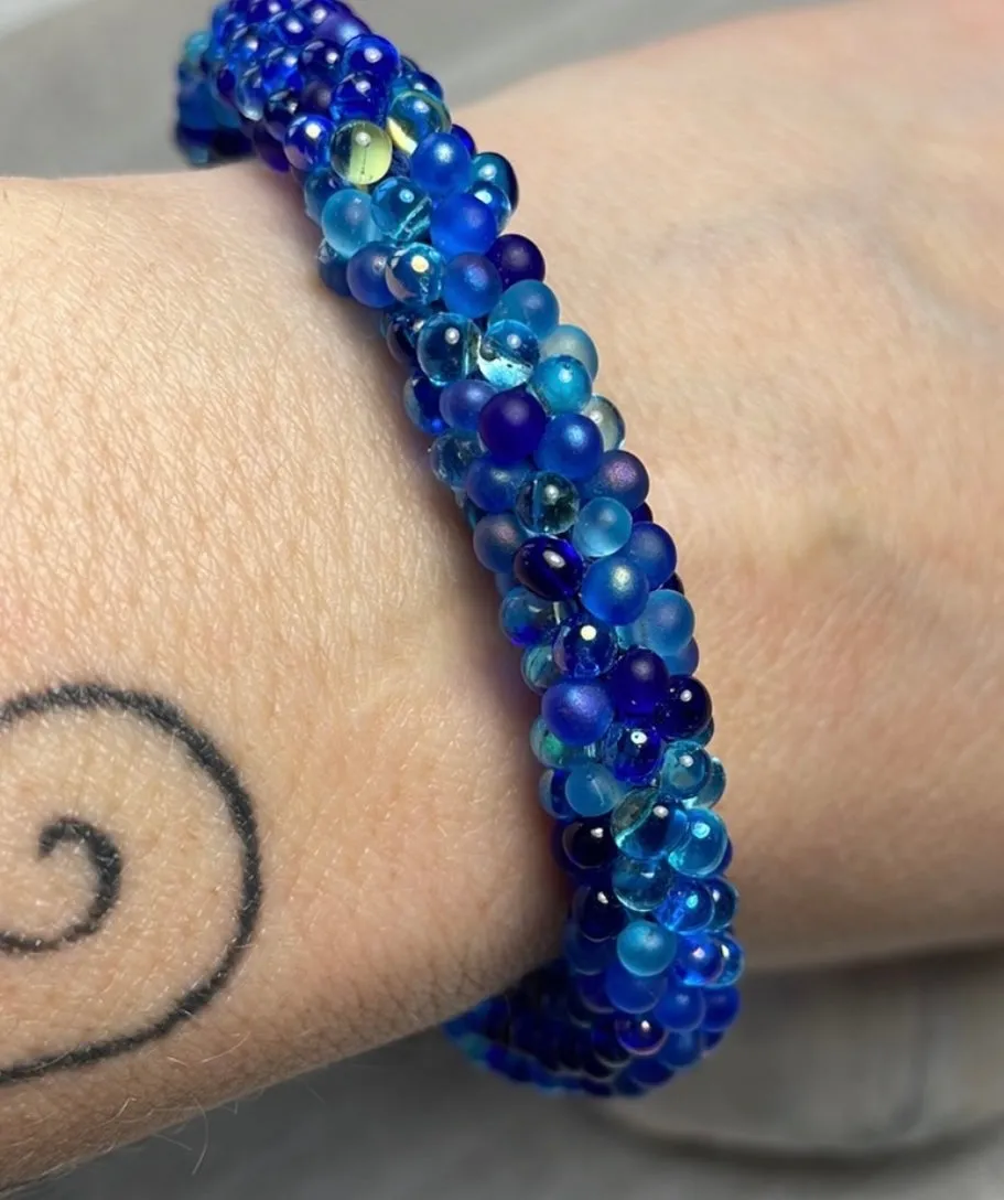 Blue tear drop crocheted bracelet