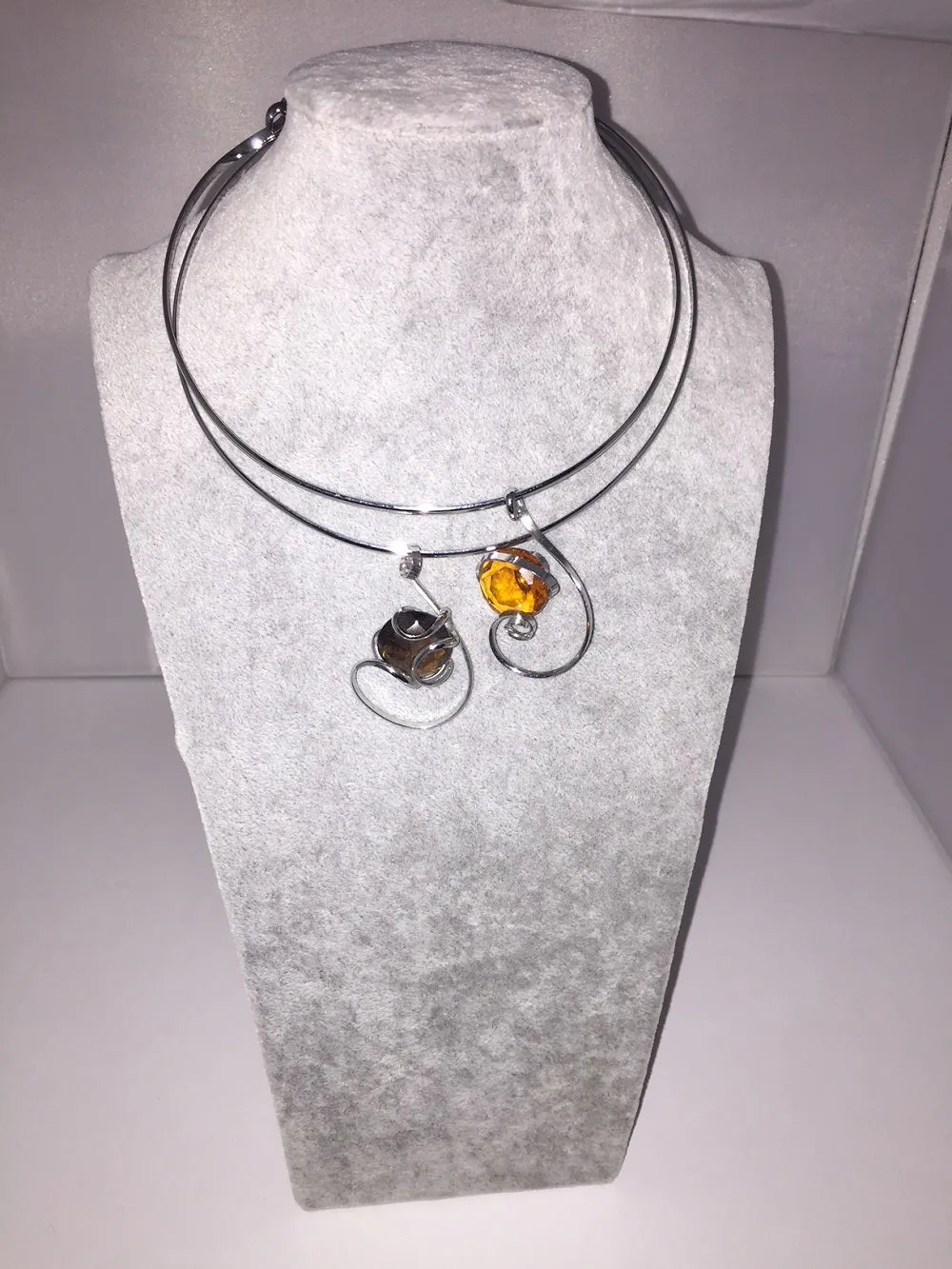 Medium Stone Necklace Handmade in Rhodium Plated Metal
