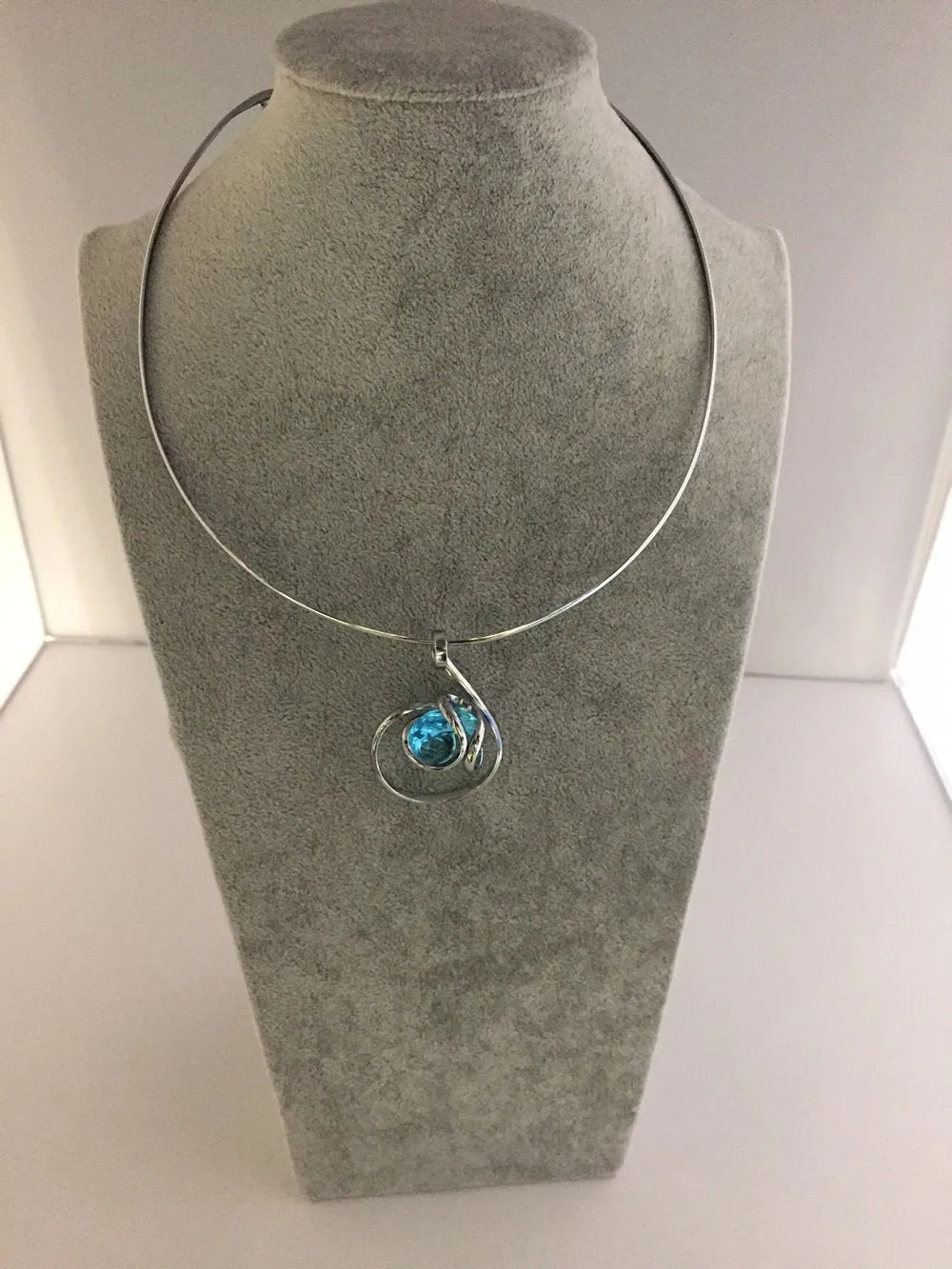 Medium Stone Necklace Handmade in Rhodium Plated Metal