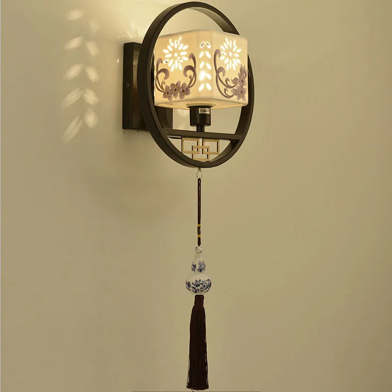 Modern Chinese Fabric Circle Locket 1- Light Wall Sconce Lamp