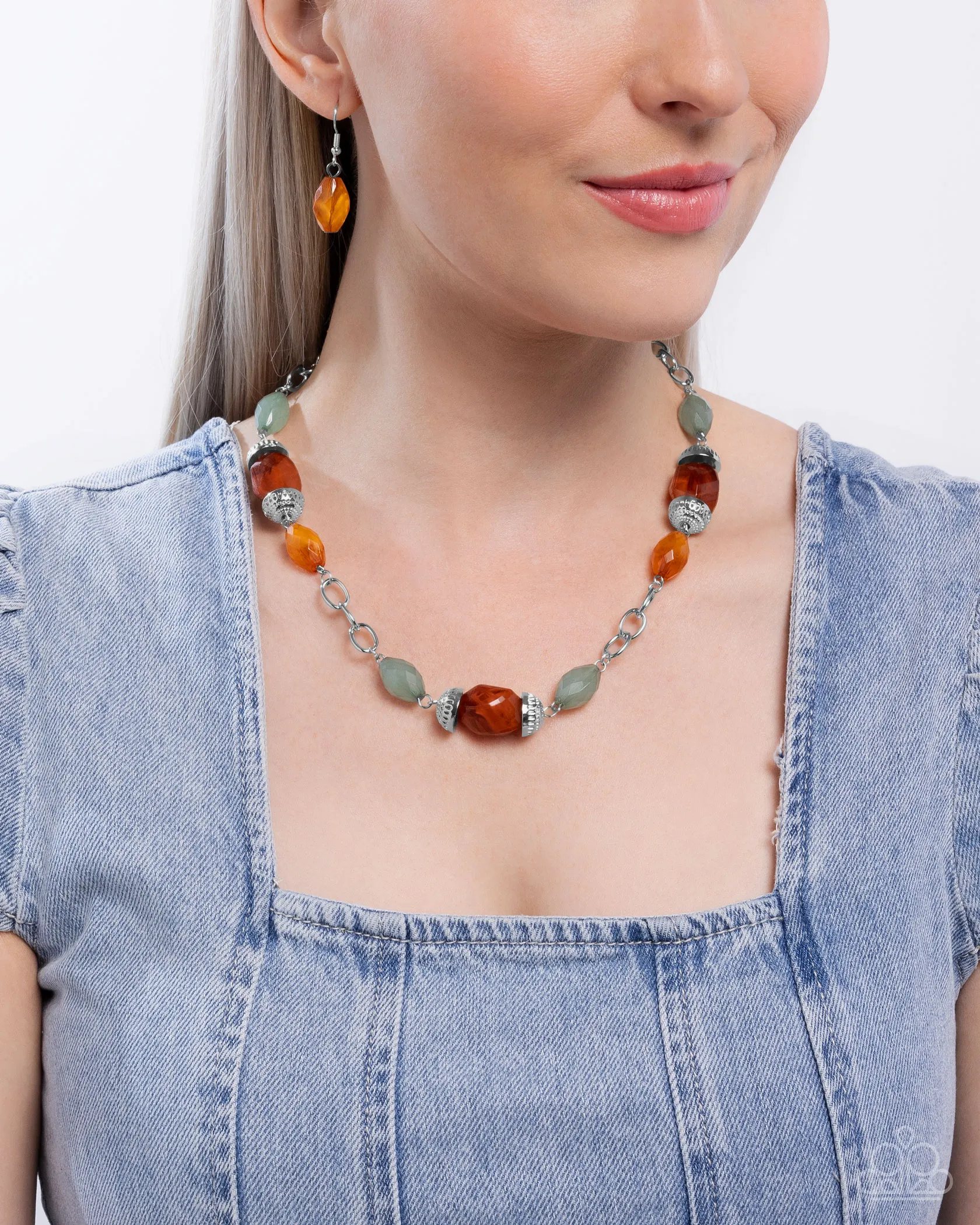 Paparazzi Necklace: "Beauty Culture - Orange Necklace (P2RE-OGXX-168DZ)