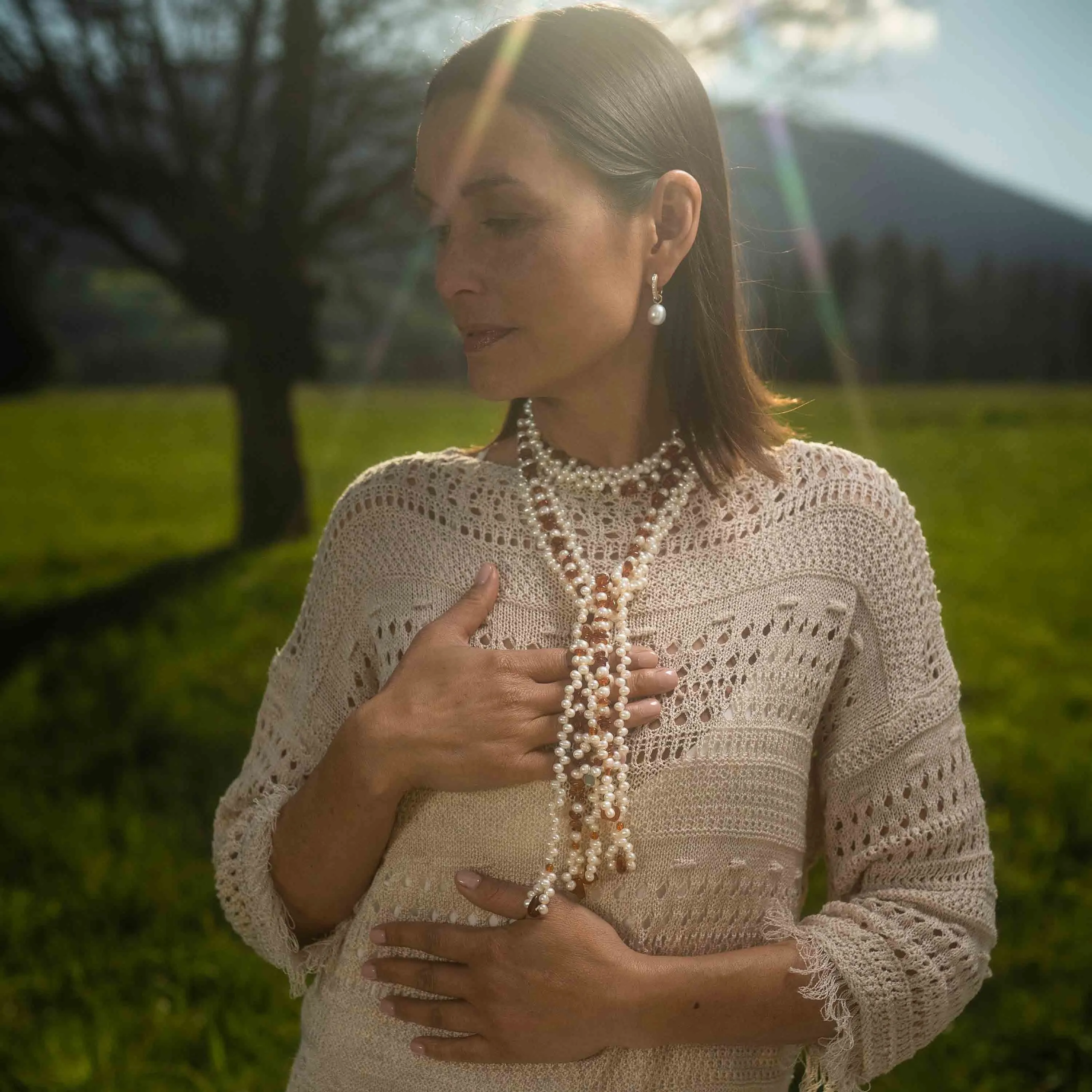 White Freshwater Pearl & Amber Lariat